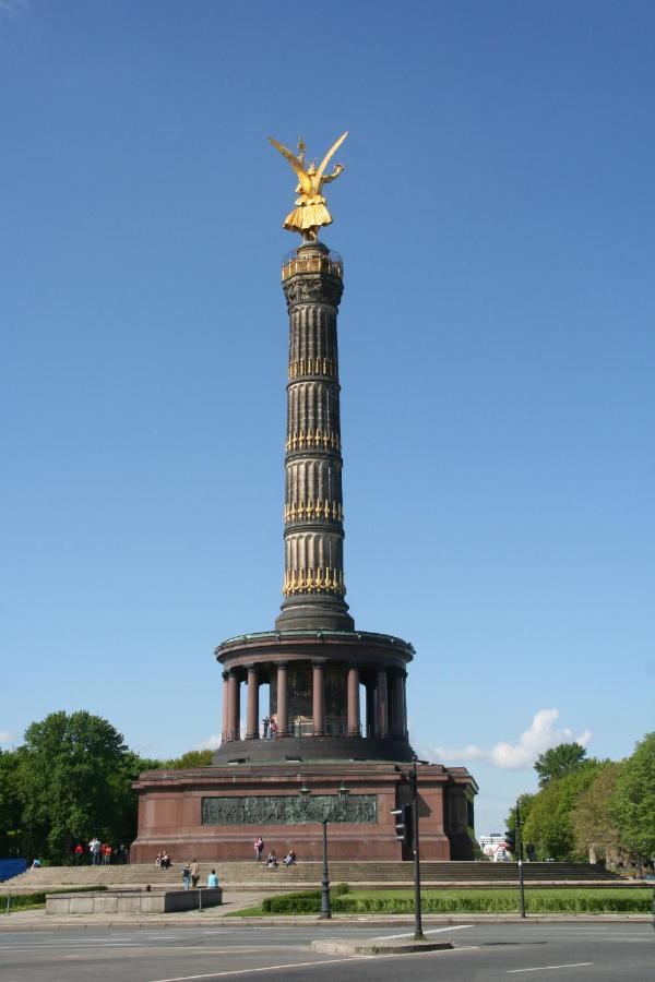 Apartment&Rooms near Brandenburg Gate Berlin Exterior foto
