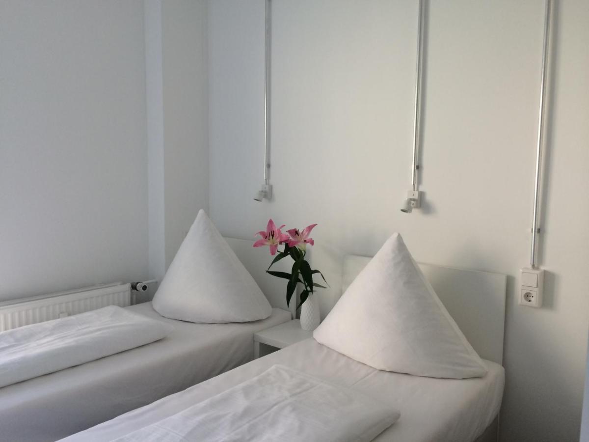 Apartment&Rooms near Brandenburg Gate Berlin Exterior foto