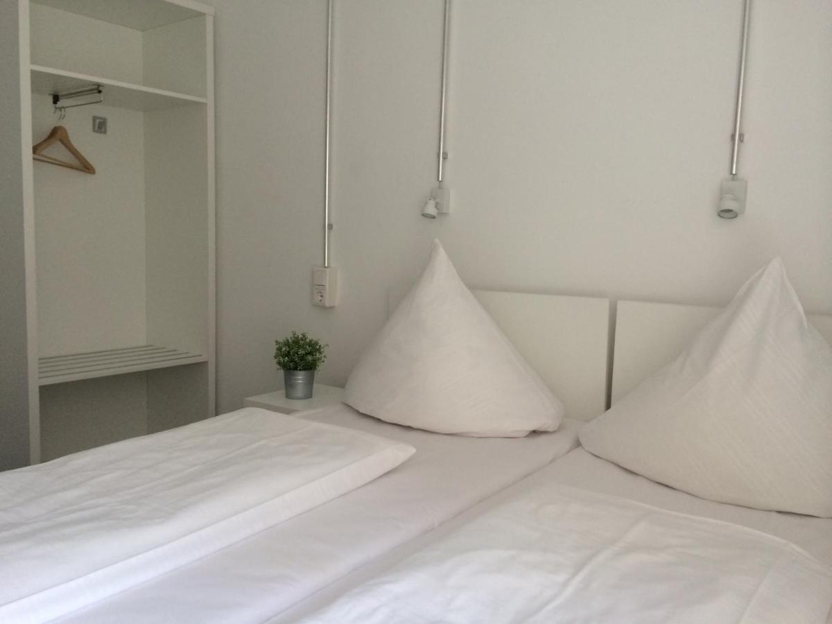 Apartment&Rooms near Brandenburg Gate Berlin Exterior foto